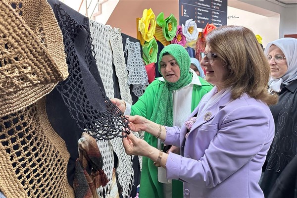 Çalı Kadın ve Çocuk Akademisi kursiyeleri yeteneklerini sergiledi