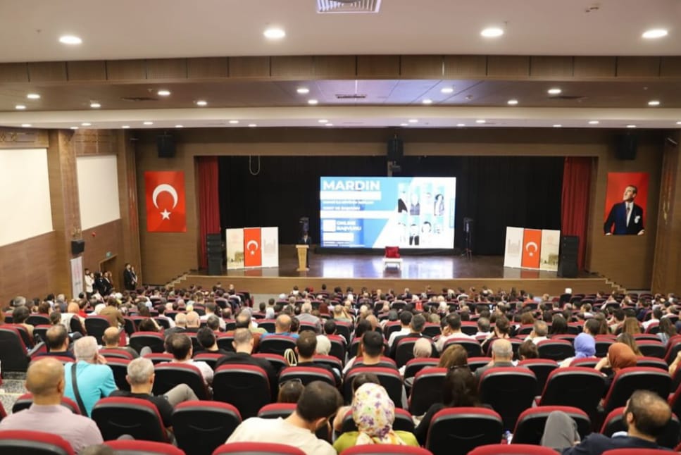 Mardin’de ilk kez “PDR Günleri” düzenlendi: 600 eğitimci katıldı