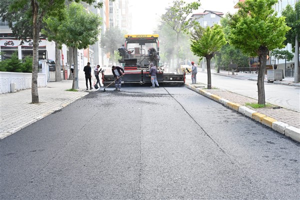 Isparta Belediyesi’nden asfalt çalışması