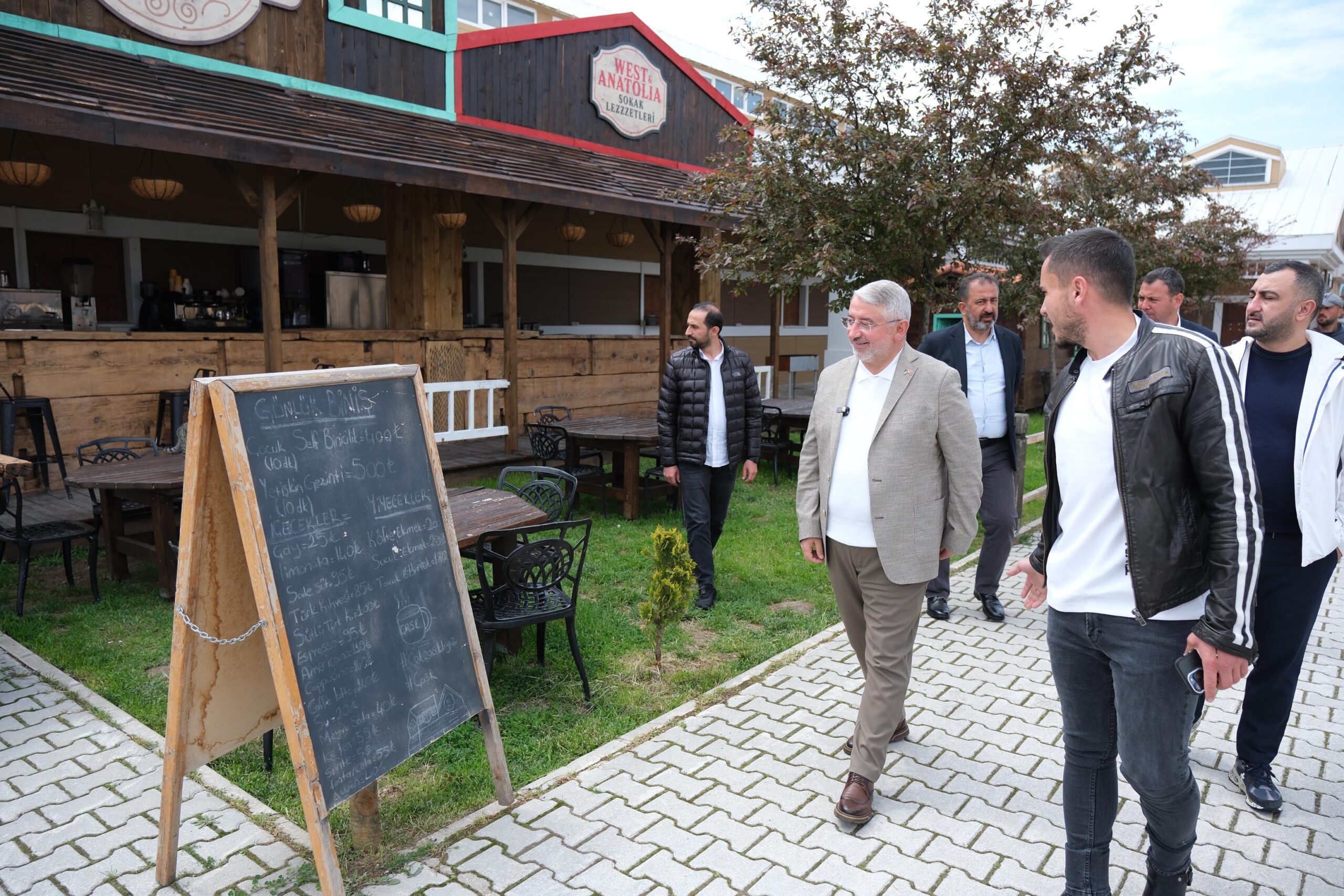 Başkan Aşgın, Binicilik Tesisi’ni inceledi