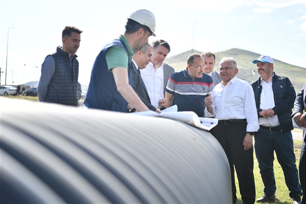 Başkan Büyükkılıç kanalizasyon altyapı çalışmalarını inceledi