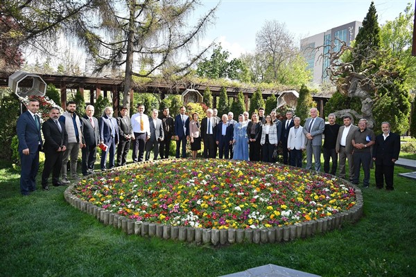 Başkan Büyükkılıç, Kent Konseyi ile bir araya geldi