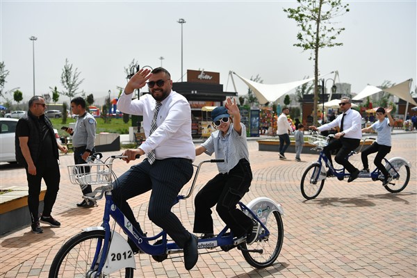 Kayseri Büyükşehir ile engelleri aşan pedallar