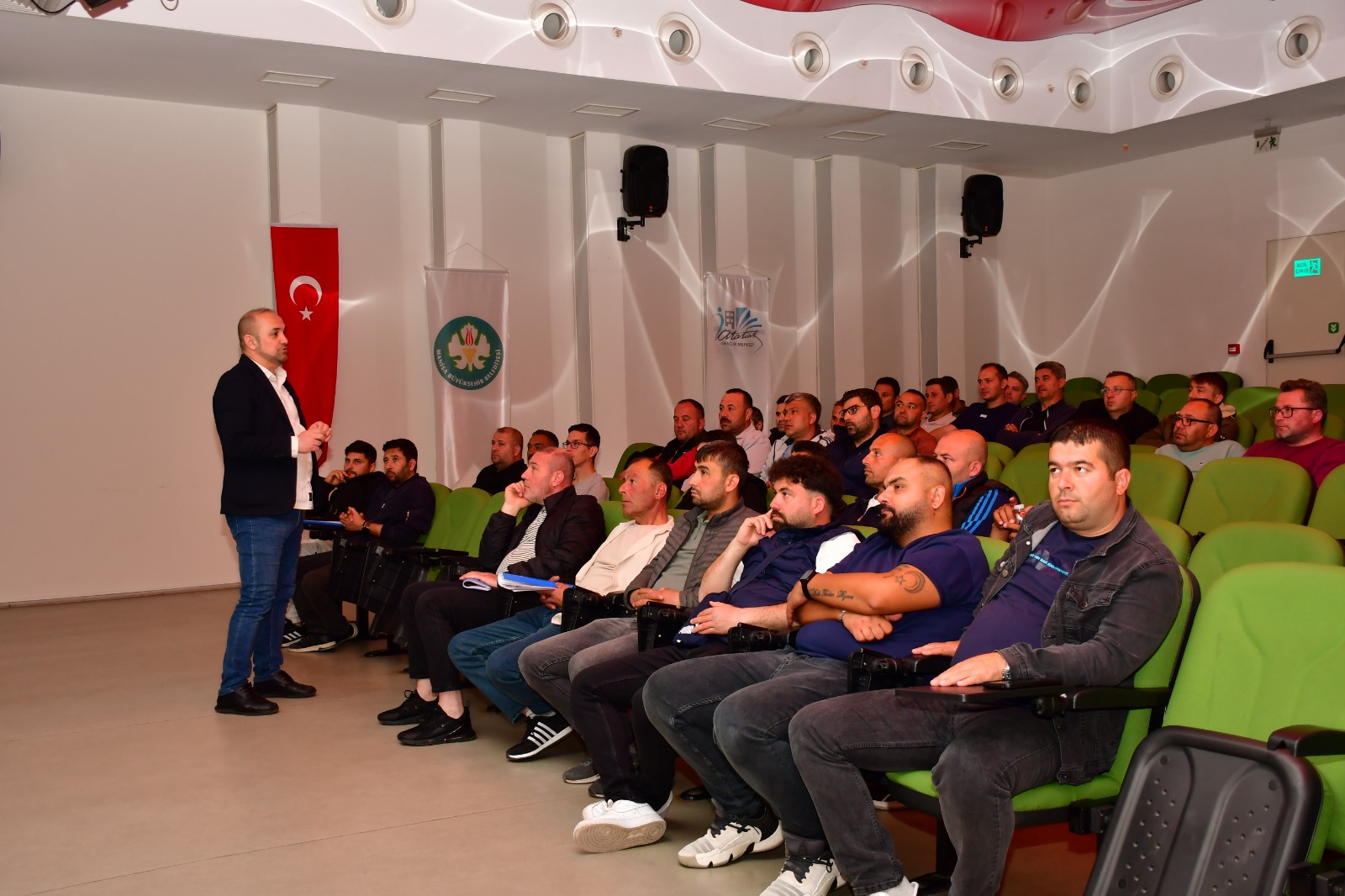 Manisa Büyükşehir Belediyesi çalışanlarına Biyosidal Ürün Uygulama Eğitimi verildi