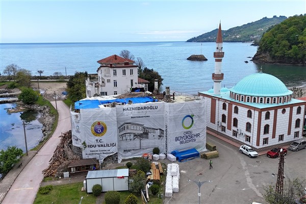 Haznedaroğlu Konağı’nda restorasyon çalışmaları devam ediyor