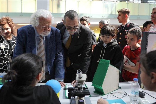 Başkan Beşikcioğlu: Bilimle, sevgiyle büyüyen nesiller için çalışmaya devam edeceğiz