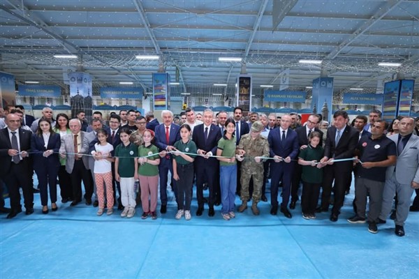 Mardin 2. Kitap Fuarı kapılarını kitapseverlere açtı