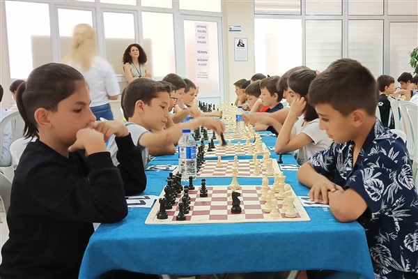 Aydın Geleneksel Satranç Turnuvası tamamlandı
