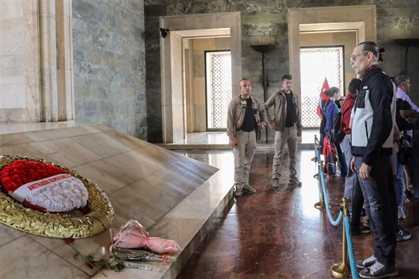 Başkan Beşikcioğlu: Türk gençliği, Cumhuriyet’in yılmaz bekçisidir