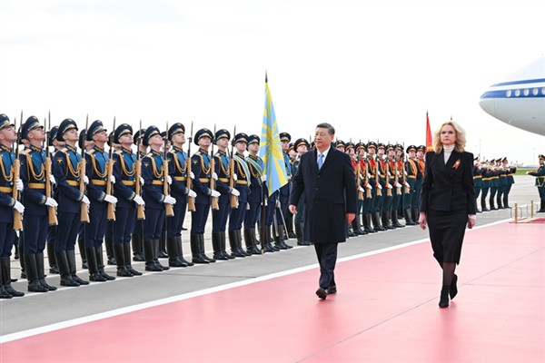 Cumhurbaşkanı Xi Moskova’da