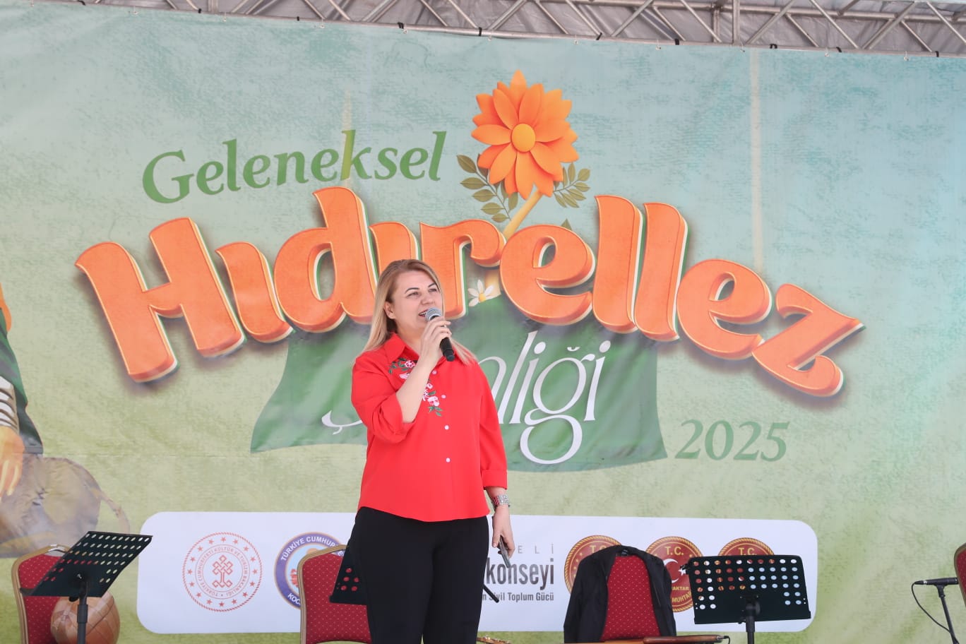 İzmit Belediye Başkanı Hürriyet, Geleneksel Hıdırellez Şenliği etkinliğine katıldı