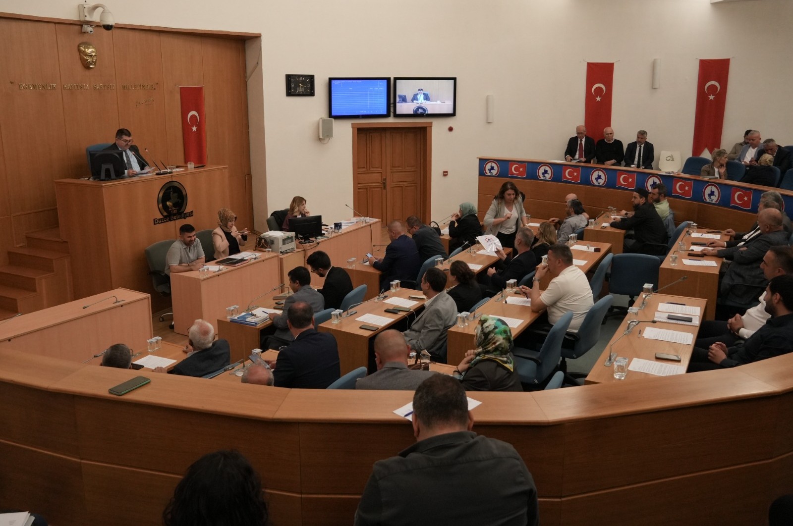 Düzce Belediye Meclisi toplandı