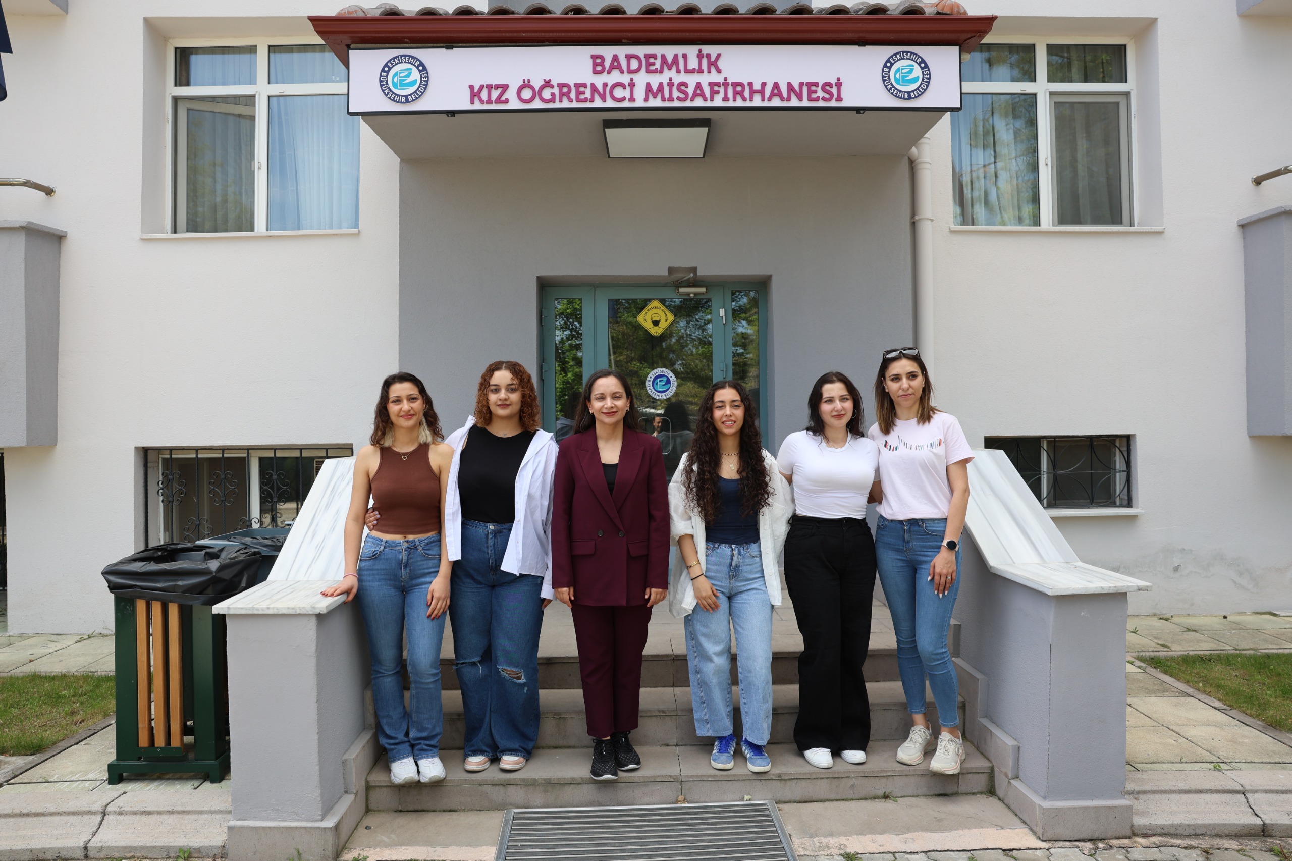 Eskişehir Büyükşehir Belediyesi’nden öğrencilere barınma ve burs desteği