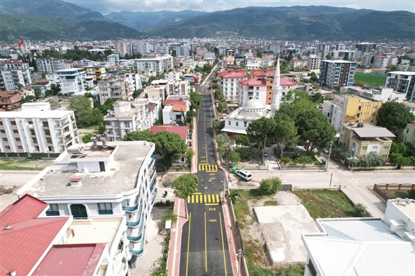 Osmaniye Belediyesi, Esenevler Mahallesi’ni yeniledi