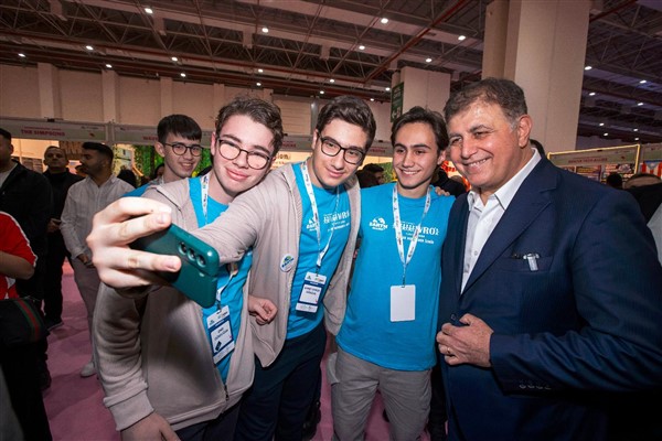 Genç Tasarımcılar İzmir’de buluşuyor