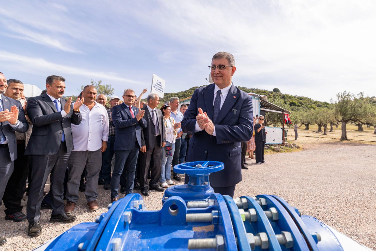 Dikili Yahşibey Sulama Göleti İletim Hattı hizmete açıldı