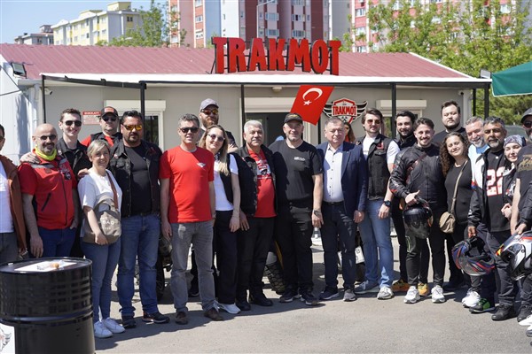 Başkan Sarıkurt, TRAKMOT sezon açılışına katıldı