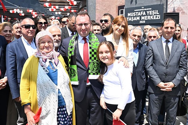 Gaziosmanpaşa Mustafa Yeşil Yaşam Merkezi hizmete açıldı