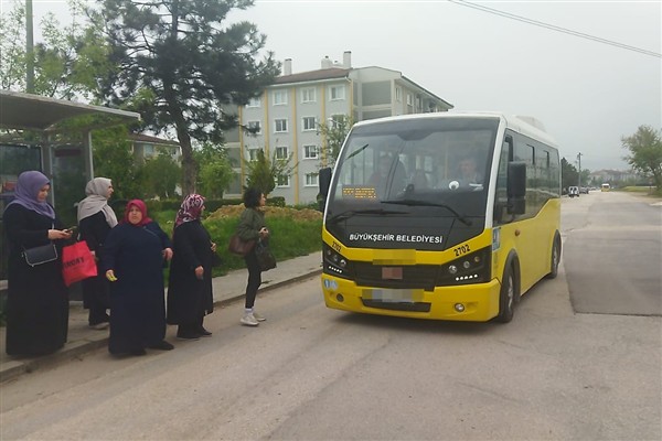 Nilüfer ilçesi 30 Ağustos Zafer Mahallesi’nde “ulaşım sorunu” iddiası