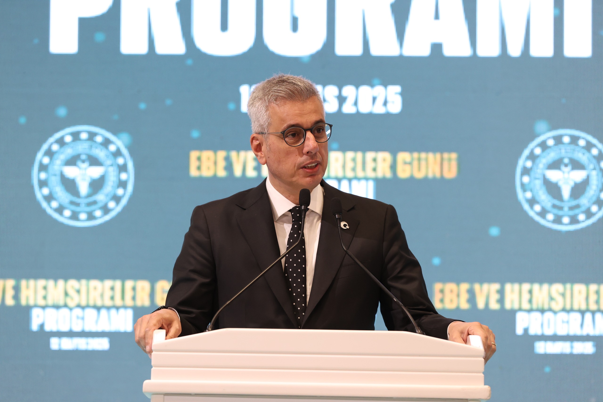 Bakan Memişoğlu, Ebe ve Hemşireler Günü Programı’nda konuştu