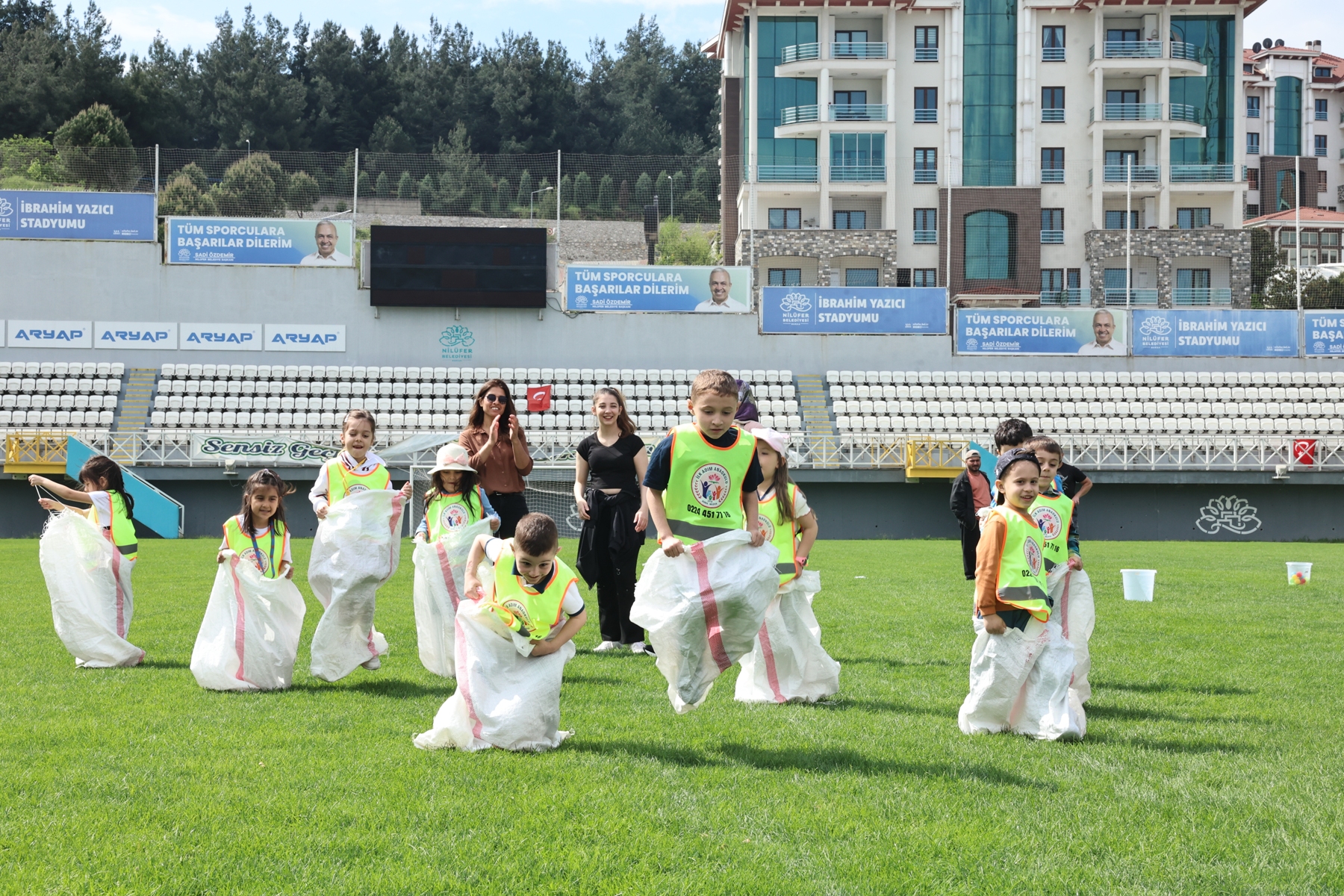 Nilüfer 23. Uluslararası Spor Şenlikleri’nde çocuklar yarıştı