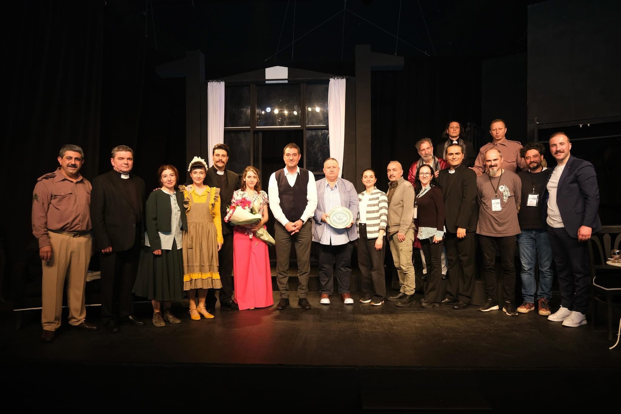 Giresun’da  28. Fevzi Bayazıtoğlu Tiyatro Günleri etkinliğine devam ediliyor