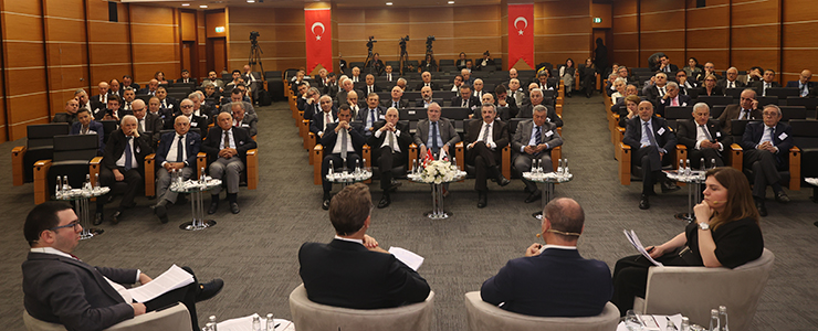 İSO Nisan Ayı Olağan Meclis Toplantısında Küresel Ticaret Gerilimleri ve Türkiye Sanayisinin Geleceği Masaya Yatırıldı