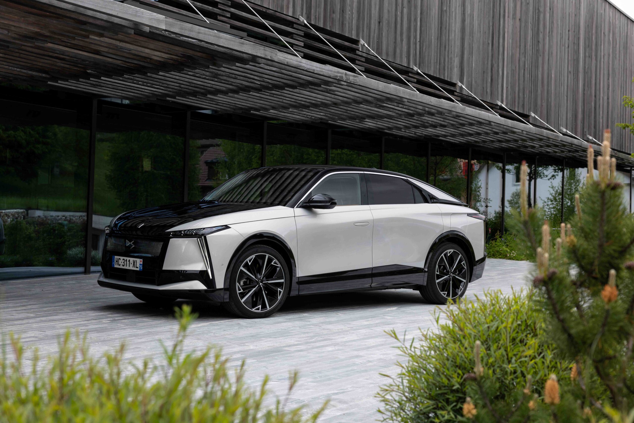 DS Automobiles’in yeni amiral gemisi DS N°8 son çeyrekte Türkiye’de