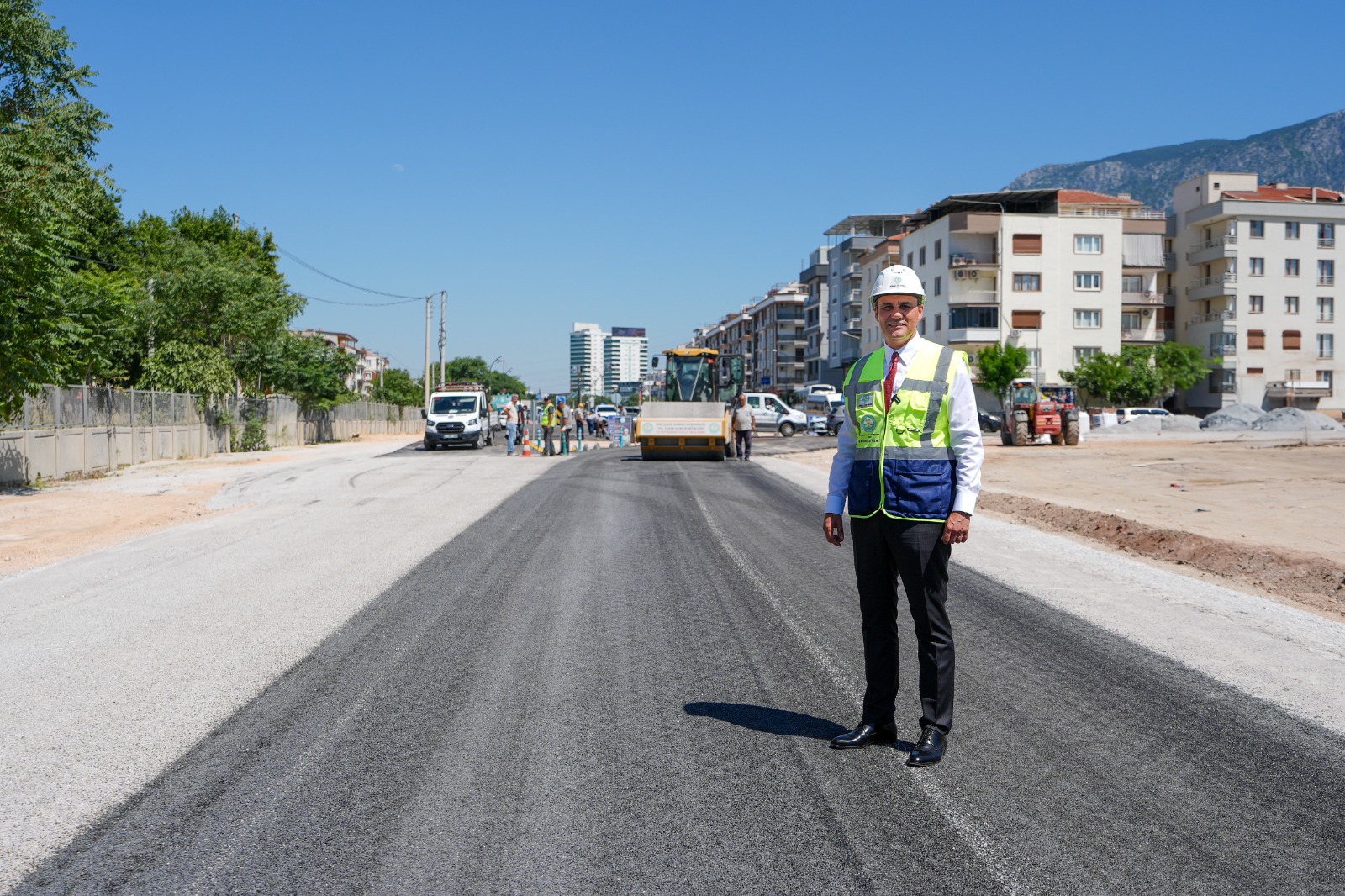 Başkan Zeyrek, Cider yolundaki çalışmaları inceledi