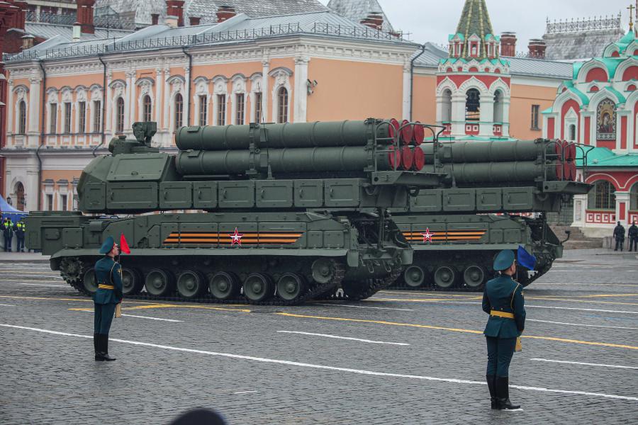 Yeni bir anket, Avrupalıların daha yüksek savunma harcamalarını desteklediğini gösteriyor