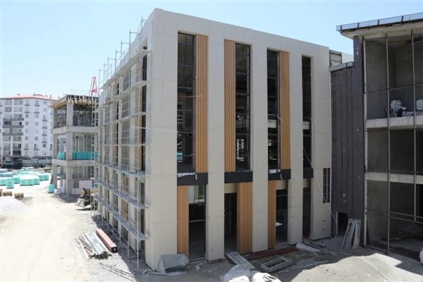 Van’da Kültür Adası’ndaki Kütüphane ve Kültür Merkezi inşaatı devam ediyor