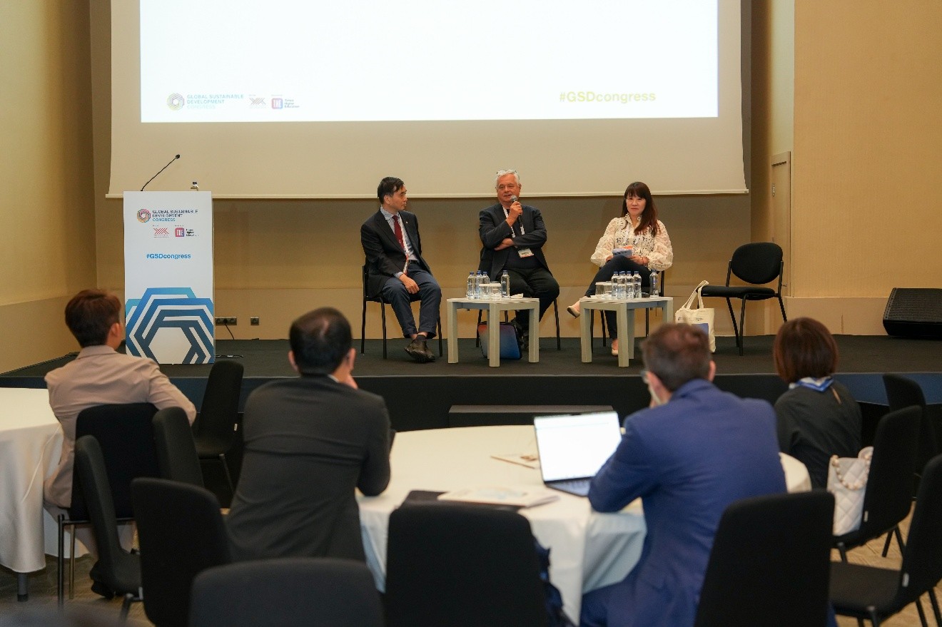 HKBU, dijital sağlık ve sistem tıbbı alanında dünya çapında öncü araştırmaları sergiliyor