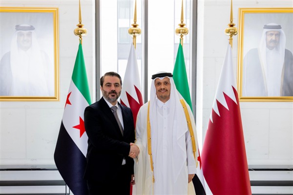 Katar Dışişleri Bakanı Al Sani, Suriye heyetini kabul etti