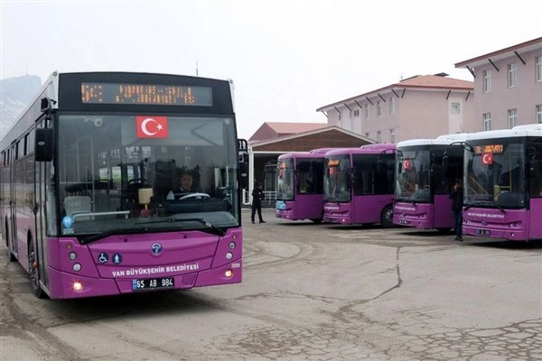 Van Büyükşehir toplu ulaşıma yeni bir hat ekledi