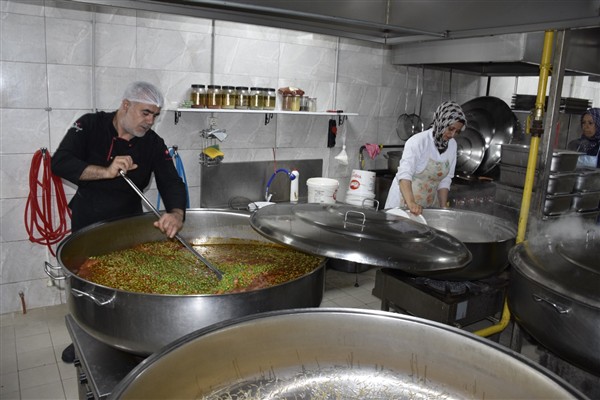 Karabatı: Dayanışma ruhu en güzel Karacabey’de yaşanıyor