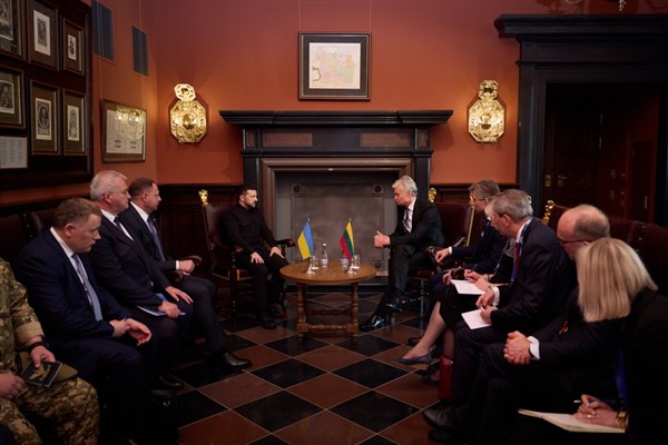 Zelenski: Rusya’dan ateşkes sinyalleri gelmedikçe savunmamızı güçlendirmek önem taşıyor