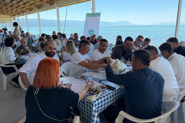 İznik’te ‘Hayalimizdeki Bursa’yı Konuşuyoruz’ toplantısı yapıldı