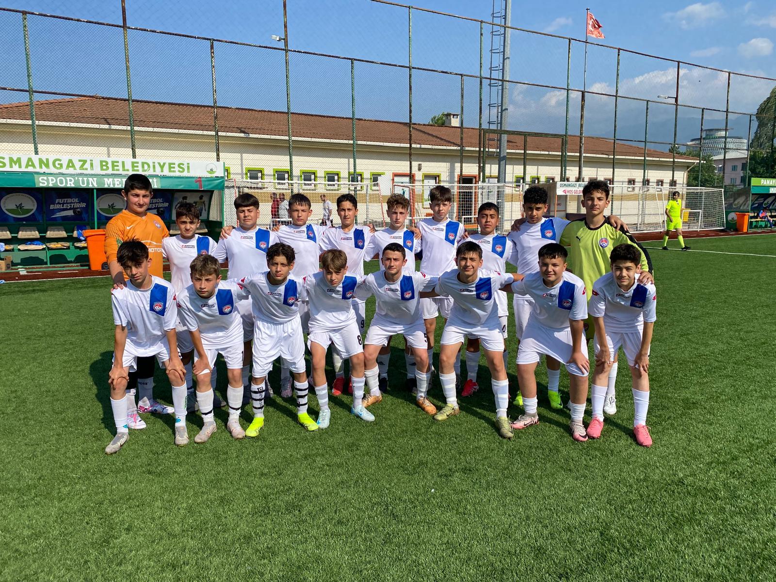 Orhangazi FK U13 Takımı, şampiyonluğu garantiledi