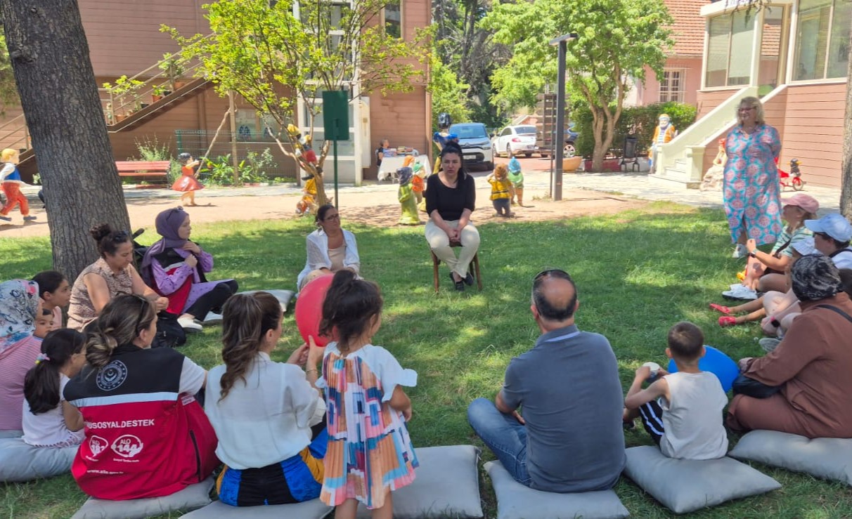 Kartal Belediyesi, koruyucu ailelere yönelik etkinlik düzenledi