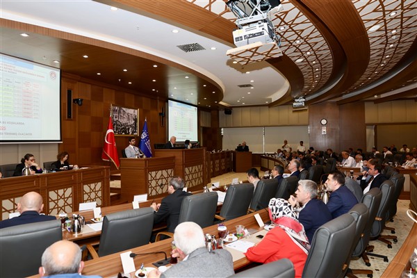 Bozbey: Kuralsız satış yapanlara asla taviz vermeyeceğiz