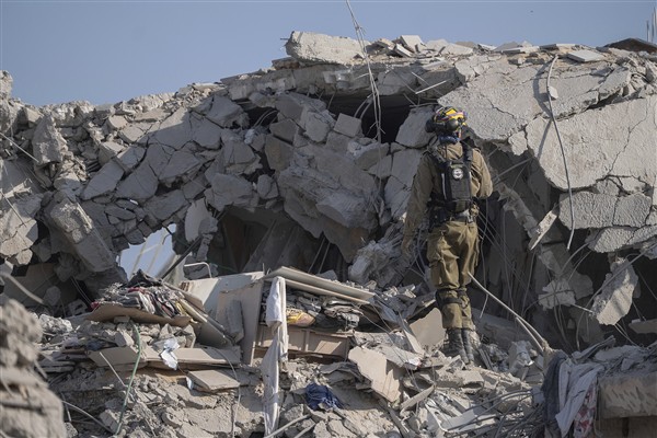 Çin’den İran ve İsrail’deki vatandaşlarına güvenlik uyarısı