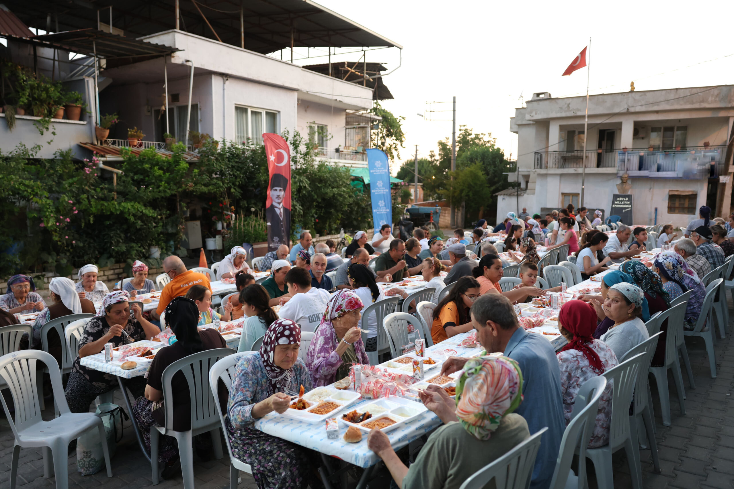 Başkan Çerçioğlu, tüm Aydınlıları Muharrem ayı iftarlarına davet etti
