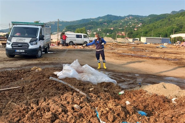 Kurban alanlarında hijyen mesaisi