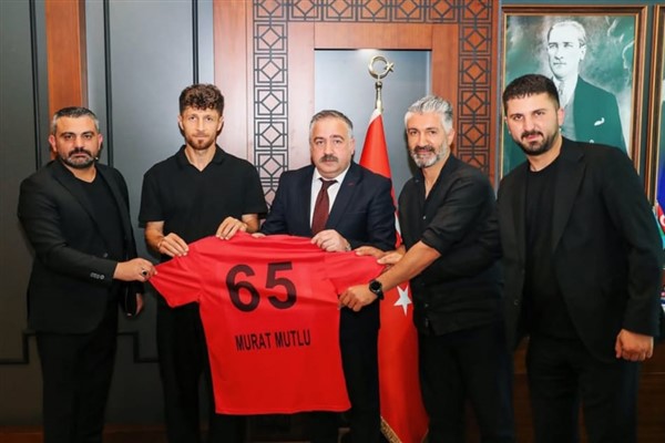 Vanspor Futbol Kulübü’nden Van İl Emniyet Müdürlüğü’ne ziyaret