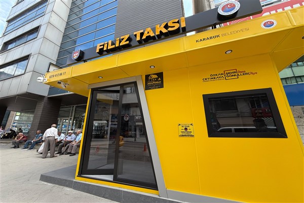 Karabük’te taksi durakları yenileniyor