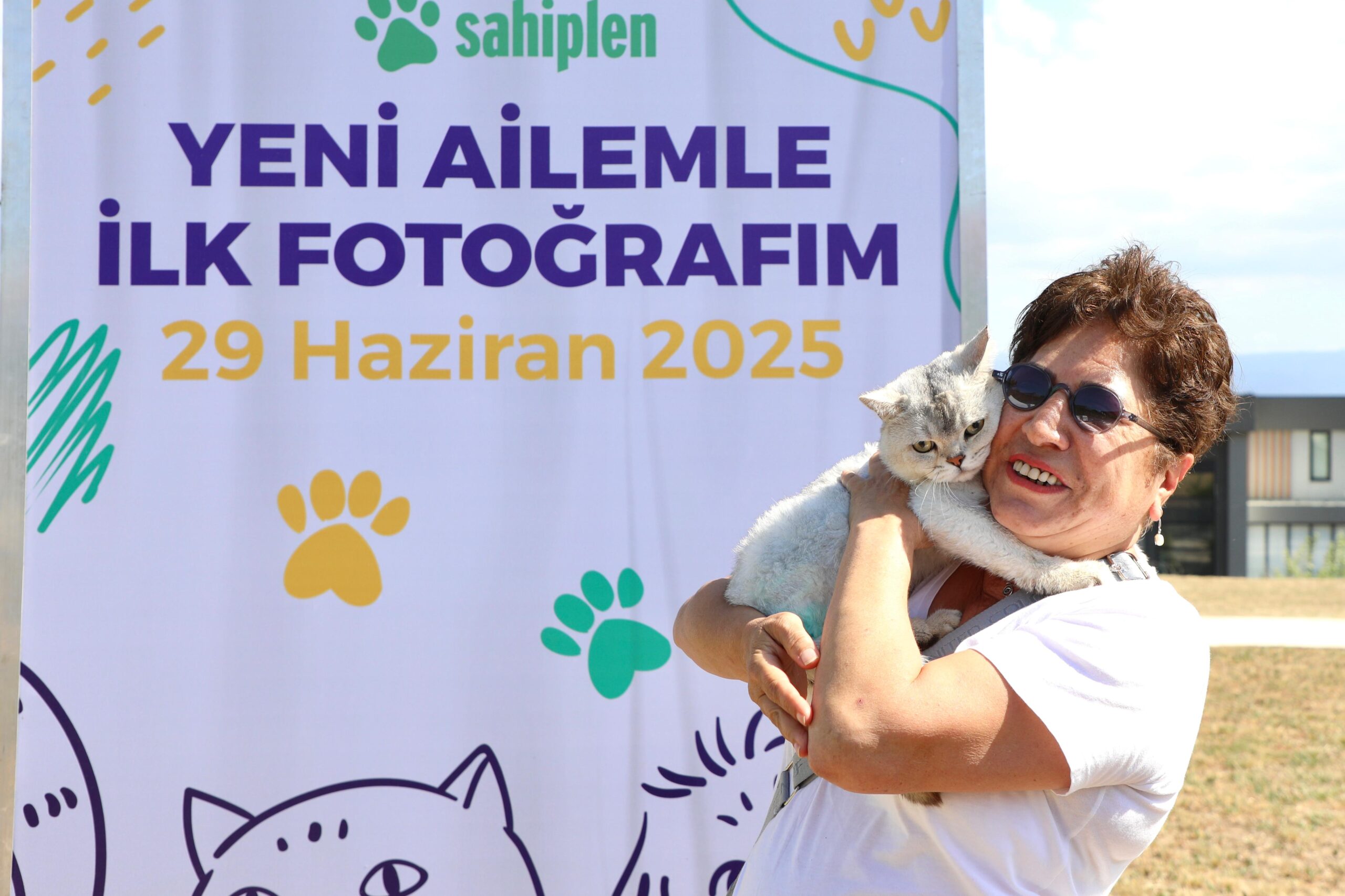 Mudanya’da sokak hayvanları için Sahiplendirme Şenliği düzenlendi