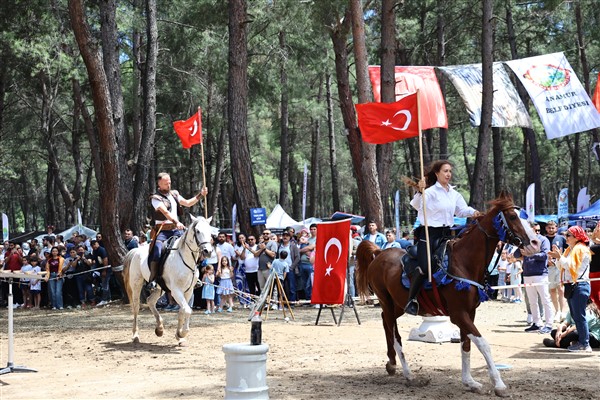 4. Uluslararası Yörük Türkmen Festivali devam ediyor