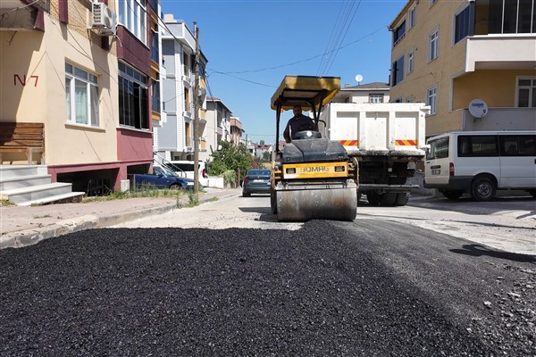 Çayırova’da üst yapı çalışmaları devam ediyor