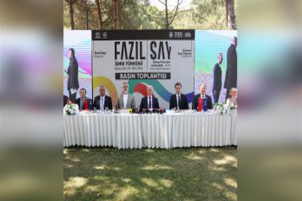 Fazıl Say’dan İznik’e özel beste