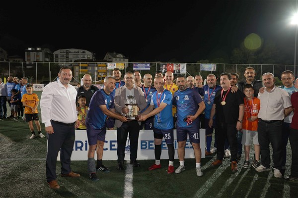 Hemşehri Dernekleri Futbol Turnuvası sona erdi